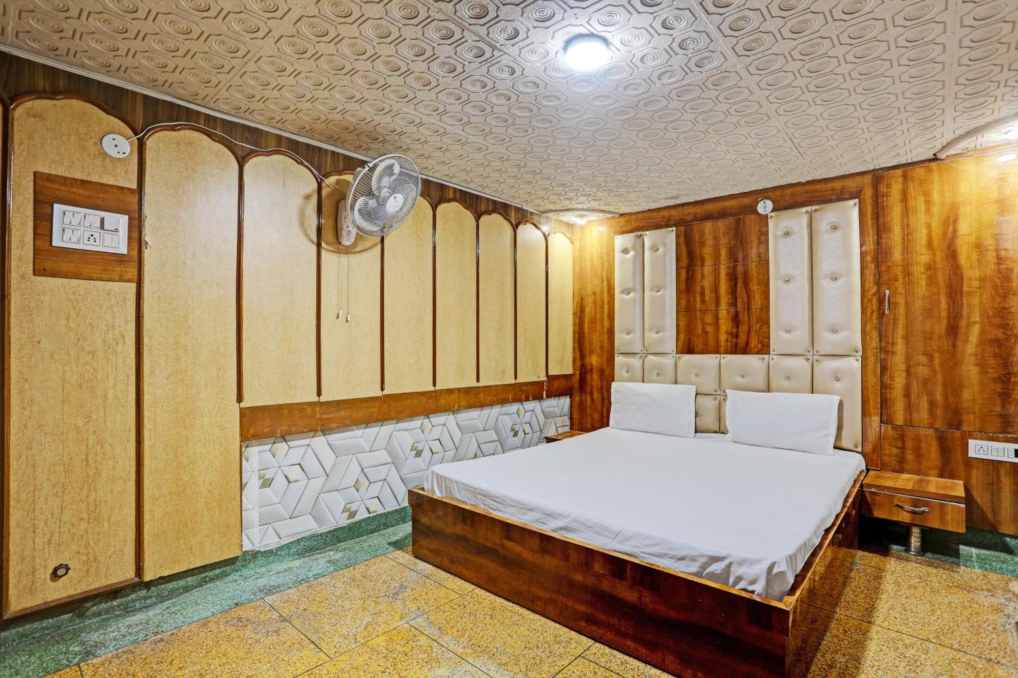 Hotel O Saffron Night Stay Αμριτσάρ Εξωτερικό φωτογραφία